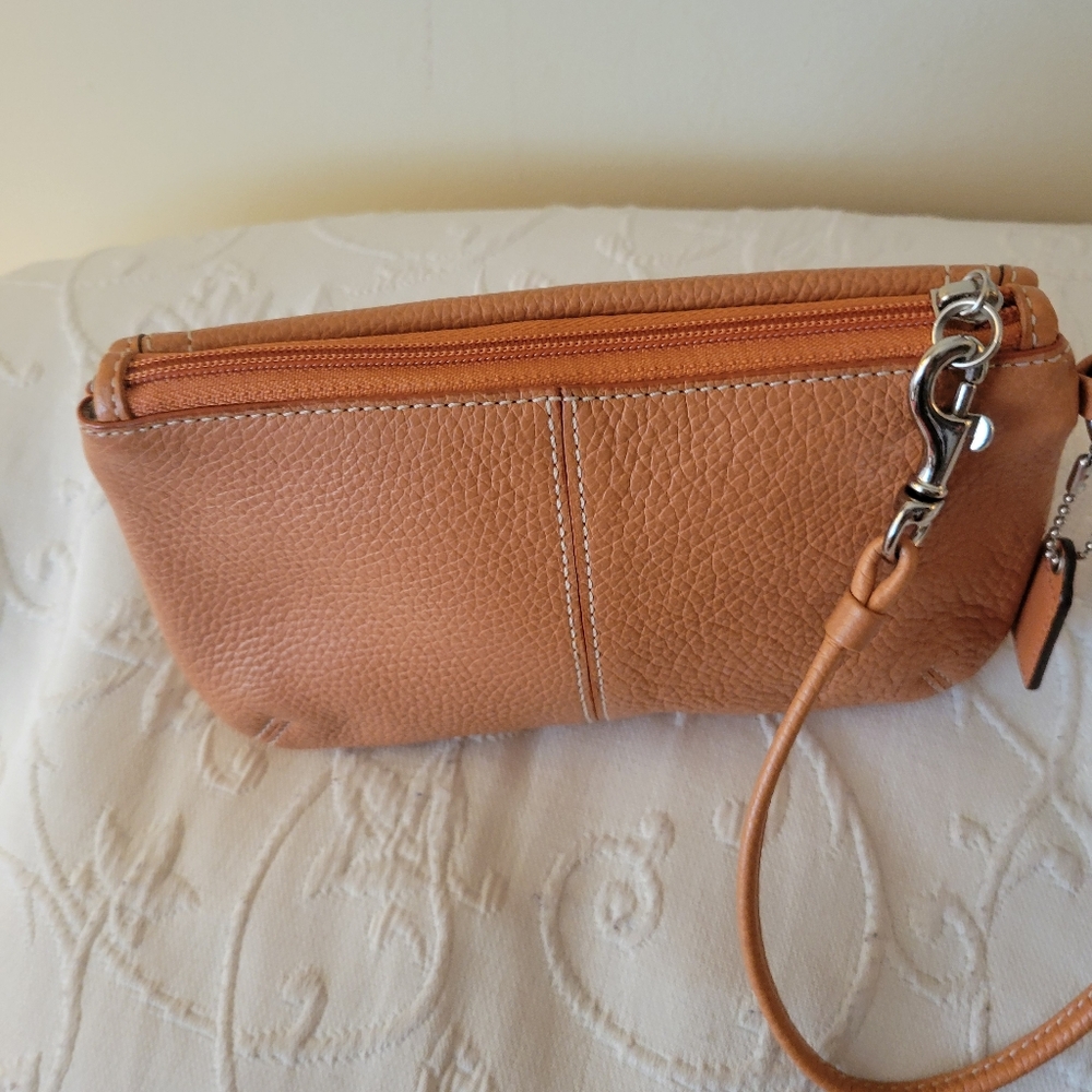 Coach Legacy Light Orange Pebbled Leather Wristlet Clutch with Turn-Lock. - Picture 4 of 9